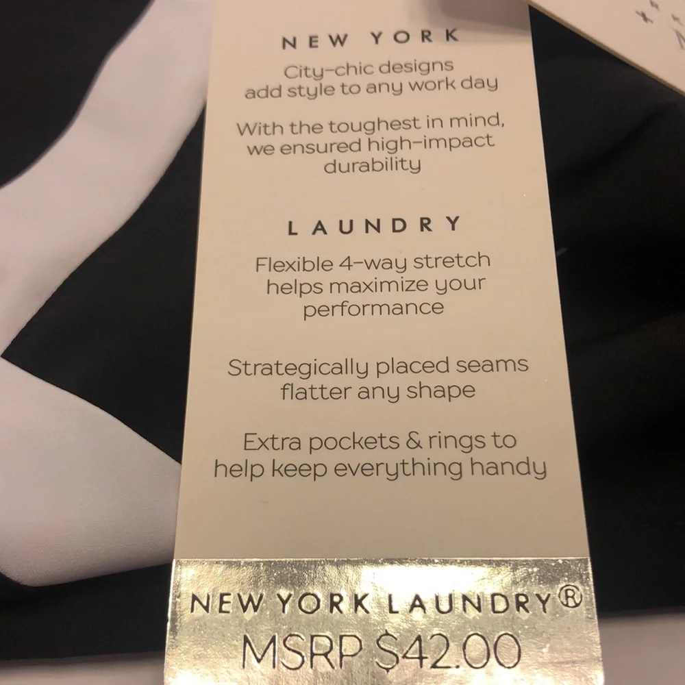 +MEDics New York Laundry Size S Womens Black 4 Way Stretch Scrub Top $42 - Picture 5 of 5